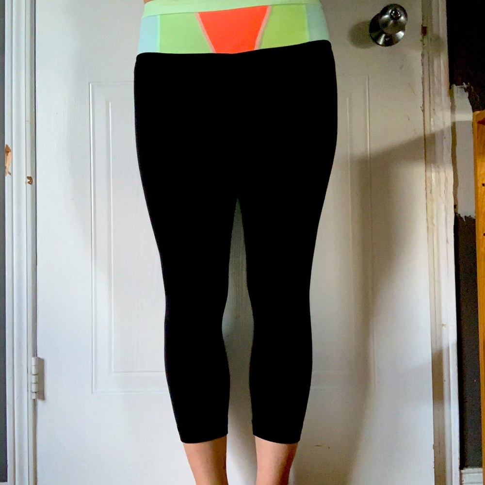 Lululemon yoga pants